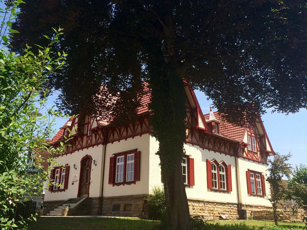 Gaestehaus "Unsere Stadtvilla" Hechingen Exterior photo